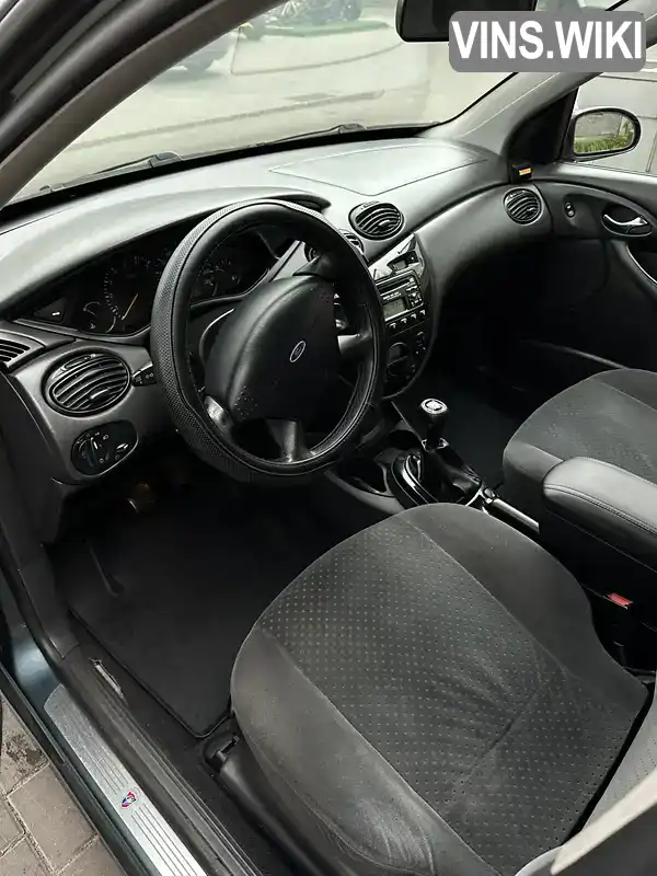 Ford Focus 2002, фото з оголошення 1 з 14, VIN WF0AXXGCDA2T19369