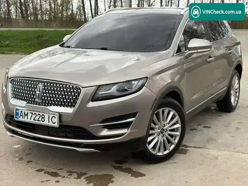 Lincoln MKC 2019, фото з оголошення 1 з 20, VIN 5LMCJ1C9XKUL10316