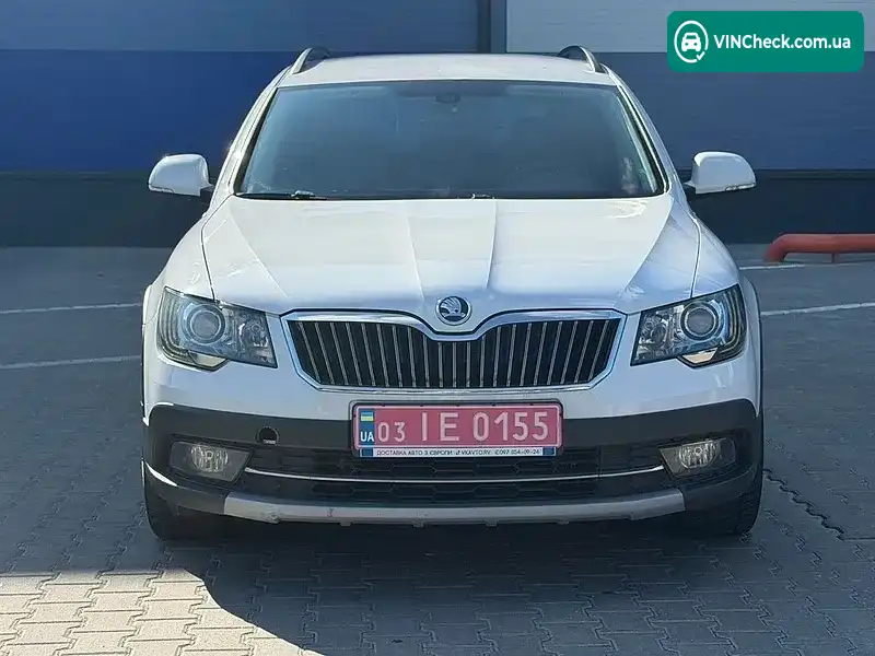 Skoda Superb 2015, фото з оголошення 2 з 20, VIN TMBLF73T3F9007698