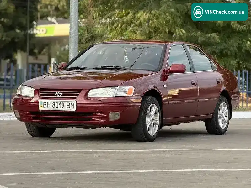 Toyota Camry 1996, фото з оголошення 2 з 12, VIN JT153SV2000005632