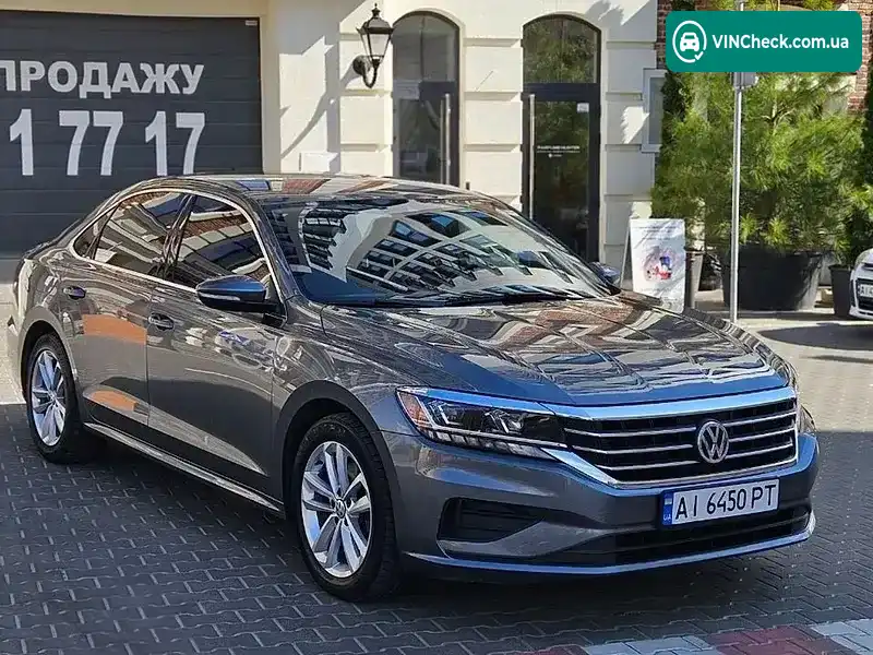 Volkswagen Passat 2020, фото з оголошення 2 з 20, VIN 1VWSA7A3XLC015628