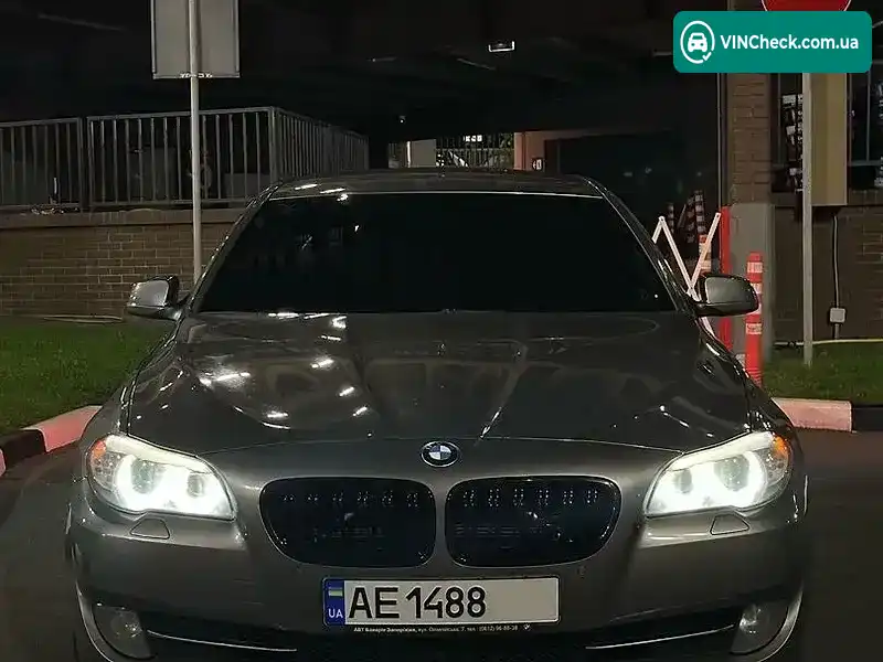 BMW 5 Series 2011, фото з оголошення 1 з 20, VIN WBAFR11030C855243