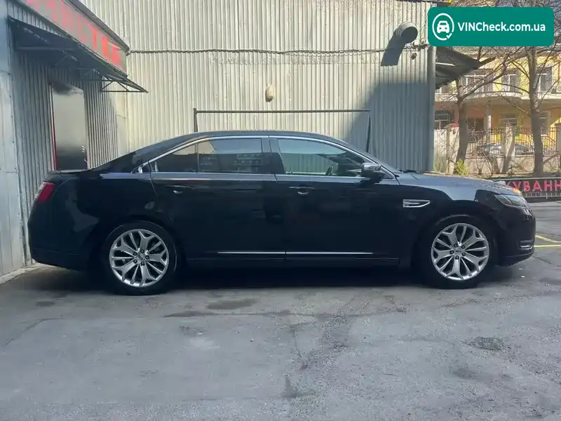 Ford Taurus 2016, фото з оголошення 1 з 17, VIN 1FAHP2F83GG109597
