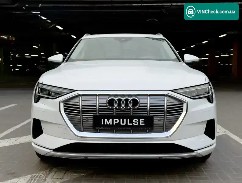 Audi e-tron 2019, фото з оголошення 2 з 20, VIN WA1LAAGE9KB006348