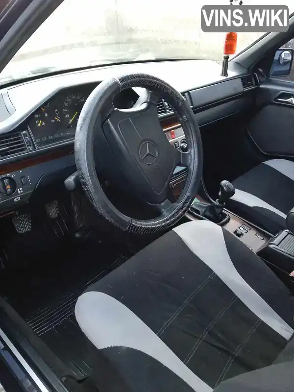 Mercedes-Benz E-Class 1995, фото з оголошення 1 з 7, VIN WDB1241911F332580
