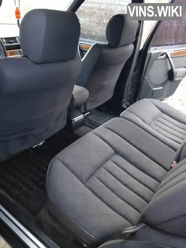 Mercedes-Benz E-Class 1995, фото з оголошення 2 з 7, VIN WDB1241911F332580