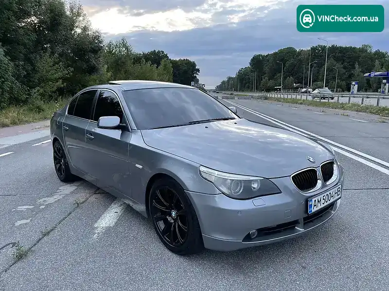 BMW 5 Series 2004, фото з оголошення 1 з 20, VIN WBANC91050B760023