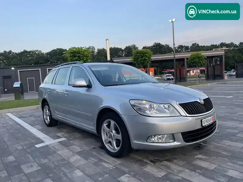 Skoda Octavia 2009, фото з оголошення 2 з 20, VIN TNBHK61Z5A8012015