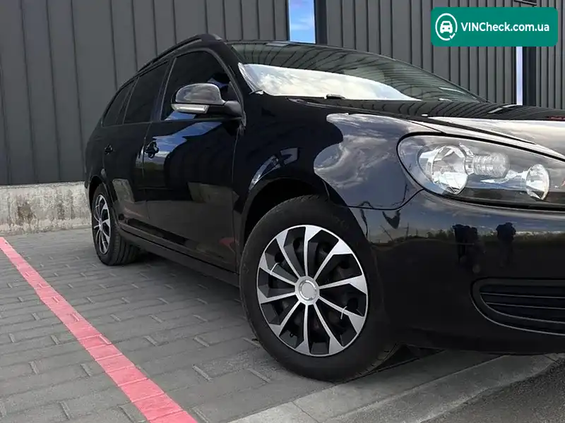 Volkswagen Golf 2010, фото з оголошення 2 з 20, VIN WVWZZZ1KZAM657249