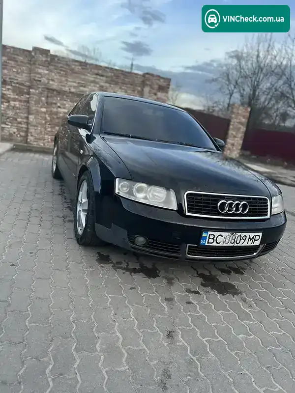 Audi A4 2003, фото з оголошення 2 з 15, VIN WAUZZZ8E14A042404