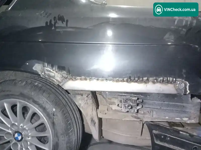 BMW 5 Series 1992, фото з оголошення 1 з 14, VIN WBAHB51080GG09465