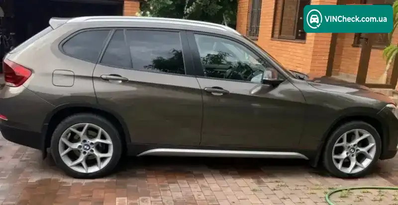 BMW X1 2012, фото з оголошення 1 з 5, VIN WBAVP71010VW20798