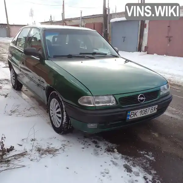 Opel Astra 1996, фото з оголошення 1 з 15, VIN W0L000039J5333943