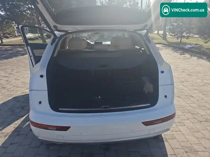 Audi Q5 2018, фото з оголошення 2 з 21, VIN WA1CNAFY0J2230414