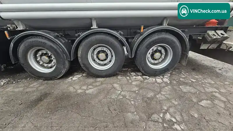 Elzam 3NC38 2001, фото з оголошення 2 з 12, VIN SV93NC38B2BEZ1147