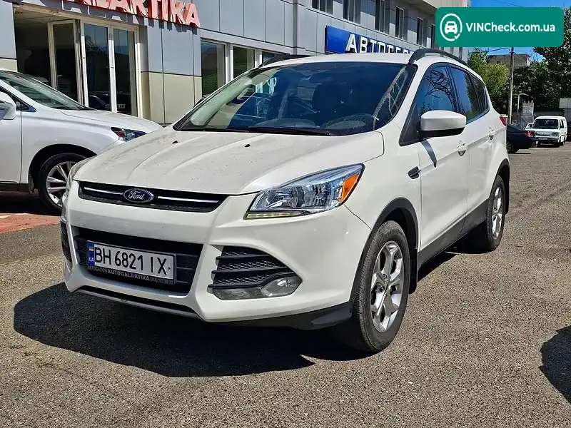 Ford Escape 2015, фото з оголошення 2 з 20, VIN 1FMCU9GX7FUB52637