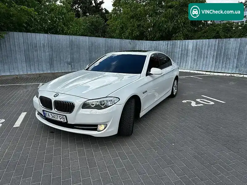 BMW 5 Series 2012, фото з оголошення 1 з 19, VIN WBAFZ9C57DC751951