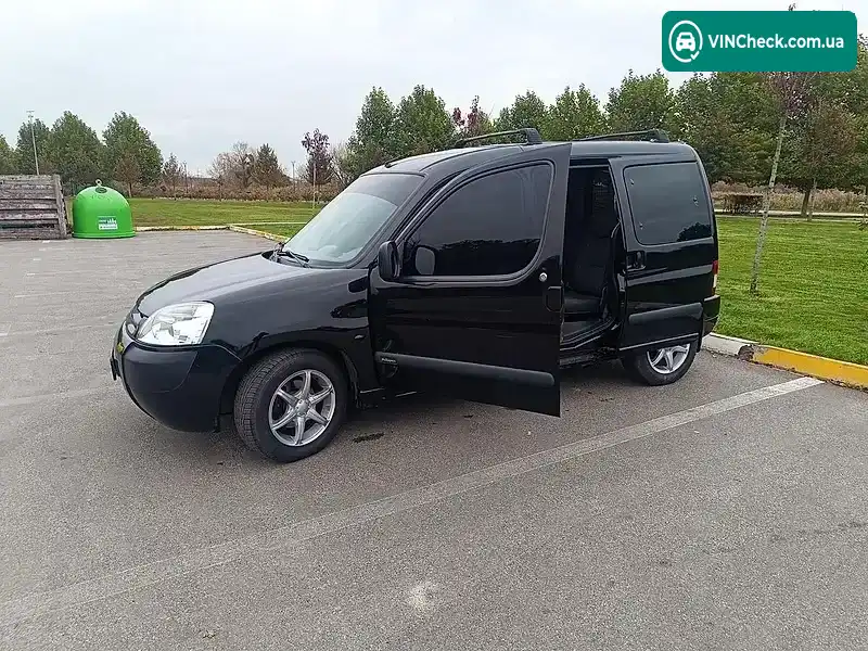 Citroen Berlingo 2004, фото з оголошення 2 з 13, VIN VF7GBRHYB94127579