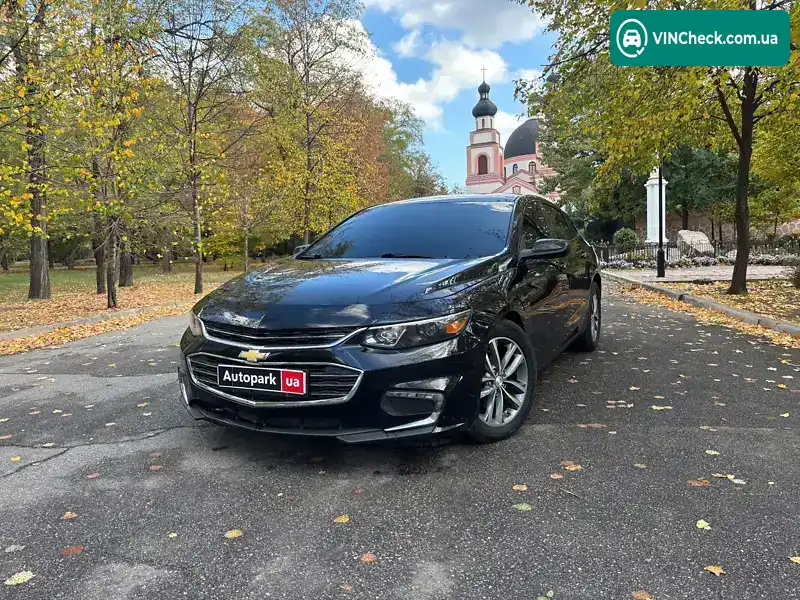 Chevrolet Malibu 2018, фото з оголошення 1 з 21, VIN 1G1ZD5ST2JF271942