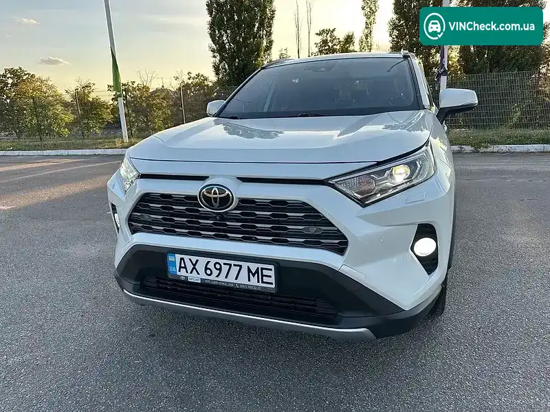 Toyota RAV4 2021, фото з оголошення 1 з 10, VIN JTMD43FV30D024330