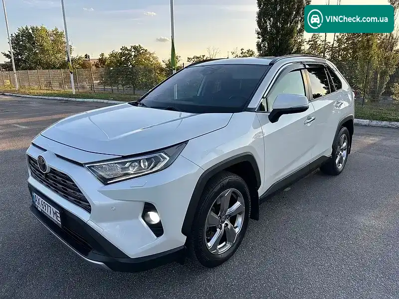 Toyota RAV4 2021, фото з оголошення 2 з 10, VIN JTMD43FV30D024330