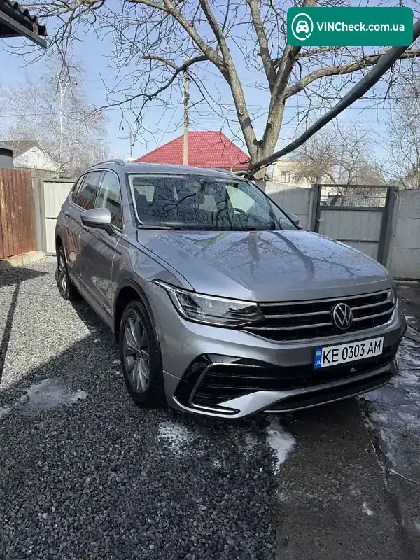 Volkswagen Tiguan 2023, фото з оголошення 1 з 19, VIN 3VV3B7AX7PM055422