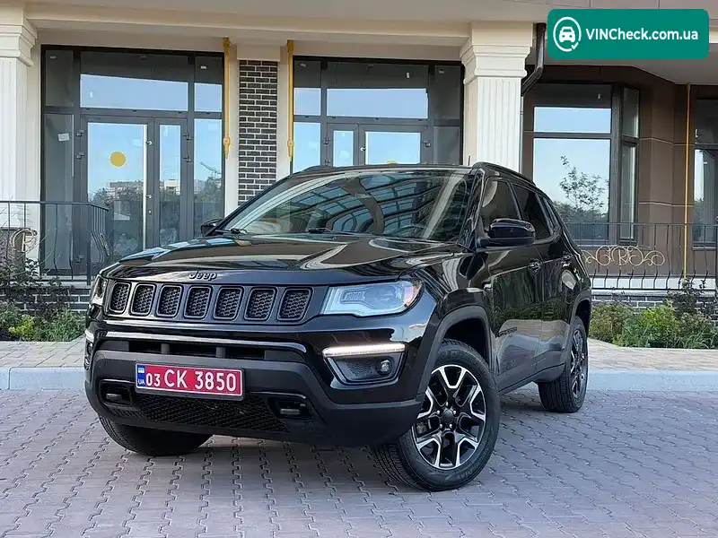 Jeep Compass 2019, фото з оголошення 1 з 20, VIN 3C4NJDAB7KT811682