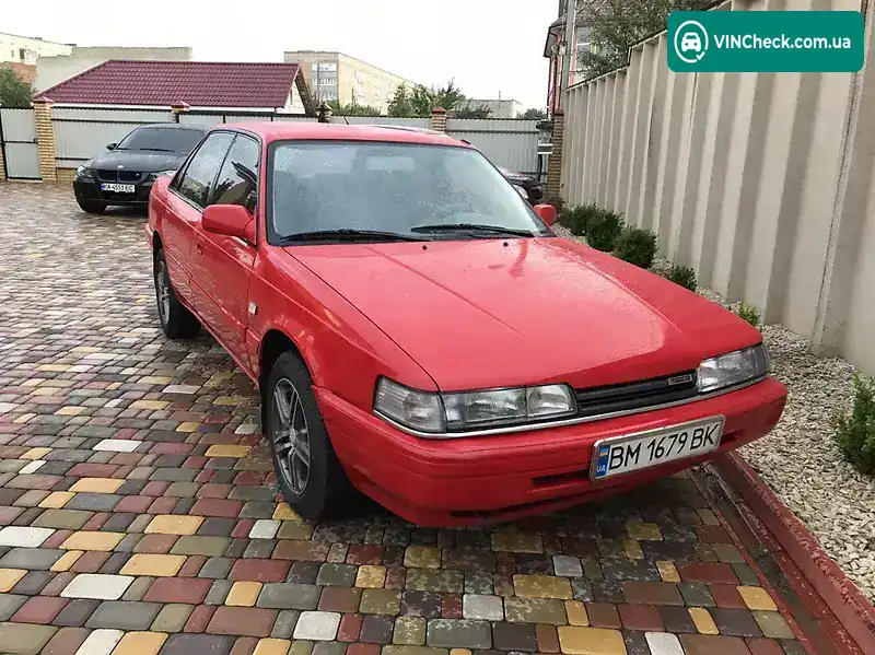 Mazda 626 1989, фото з оголошення 1 з 10, VIN JMZGD12D201520868
