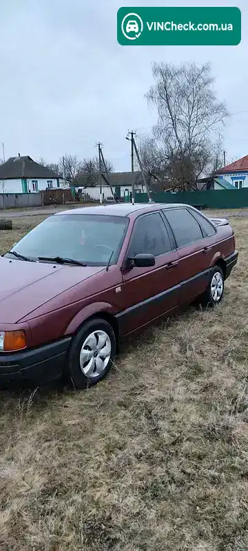 Volkswagen Passat 1988, фото з оголошення 1 з 14, VIN WVWZZZ31ZKE002540