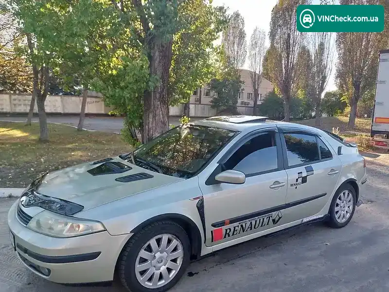 Renault Laguna 2002, фото з оголошення 1 з 11, VIN VF1BG0F0626191022