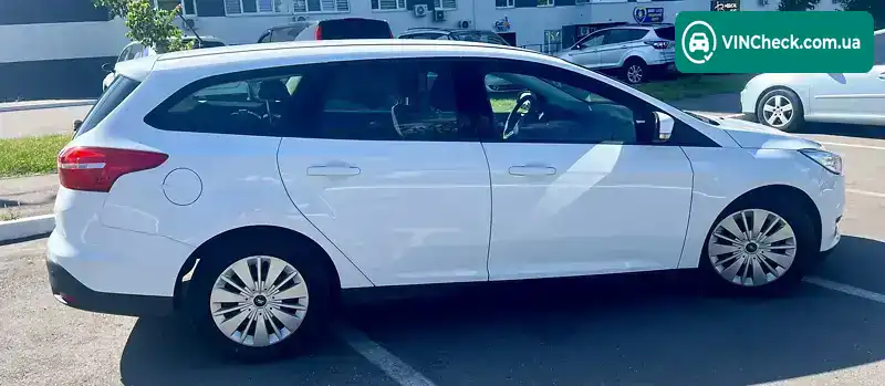 Ford Focus 2018, фото з оголошення 2 з 17, VIN WF06XXGCC6JL08643