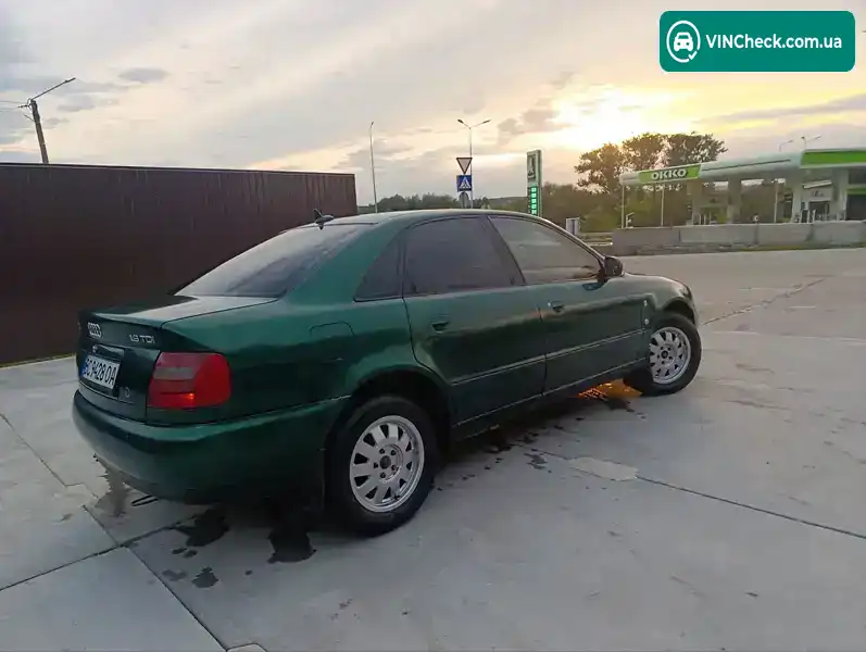 Audi A4 1997, фото з оголошення 1 з 12, VIN WAUZZZ8DZVA141925