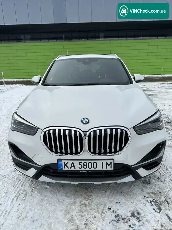 BMW X1 2021, фото з оголошення 2 з 21, VIN WBXJG7C08M5T09828