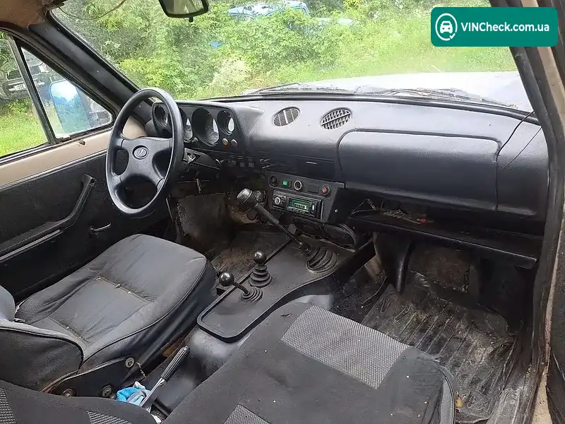 ВАЗ / Lada 2121 Нива 1982, фото з оголошення 2 з 8, VIN XTA212100C0247677
