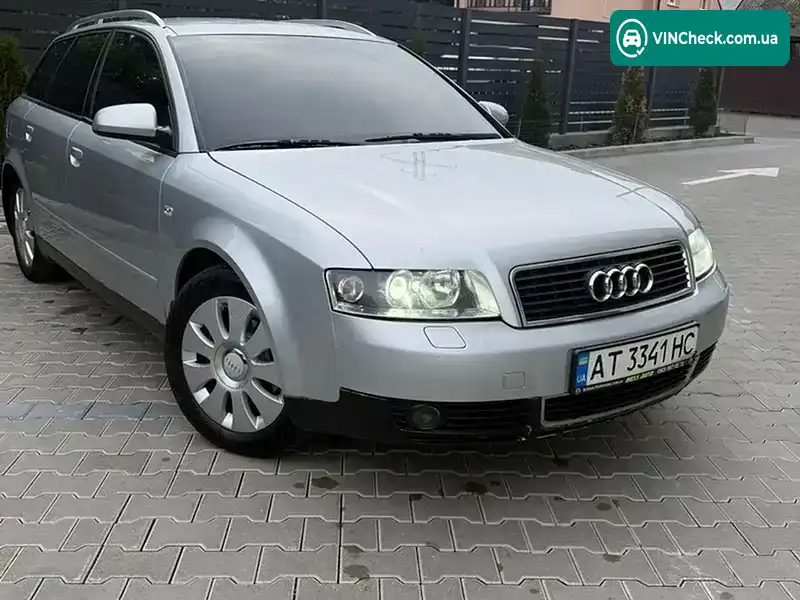 Audi A4 2001, фото з оголошення 1 з 12, VIN WAUZZZ8E82A194921