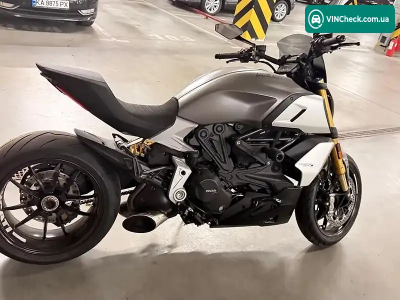 Ducati Diavel 1200 2020, фото з оголошення 1 з 12, VIN ZDMGE00AALB002865