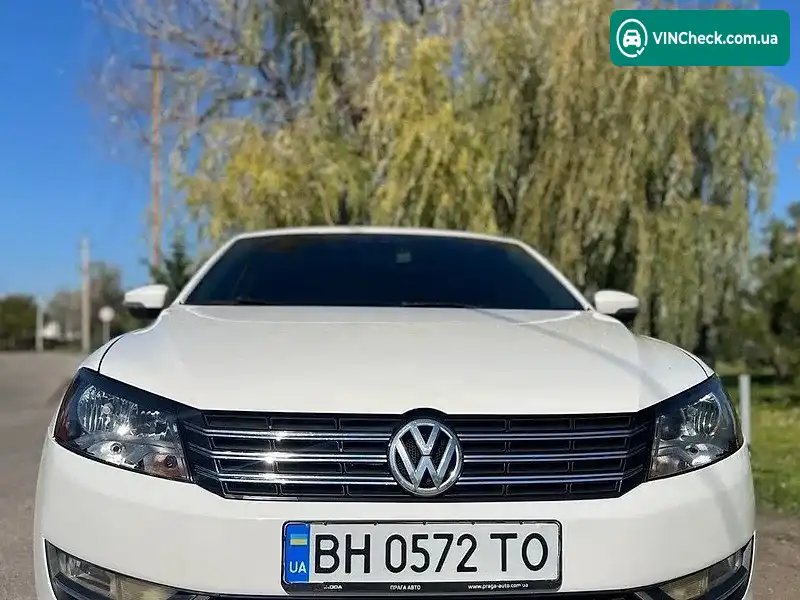 Volkswagen Passat 2014, фото з оголошення 1 з 20, VIN 1VWAT7A3XEC105161