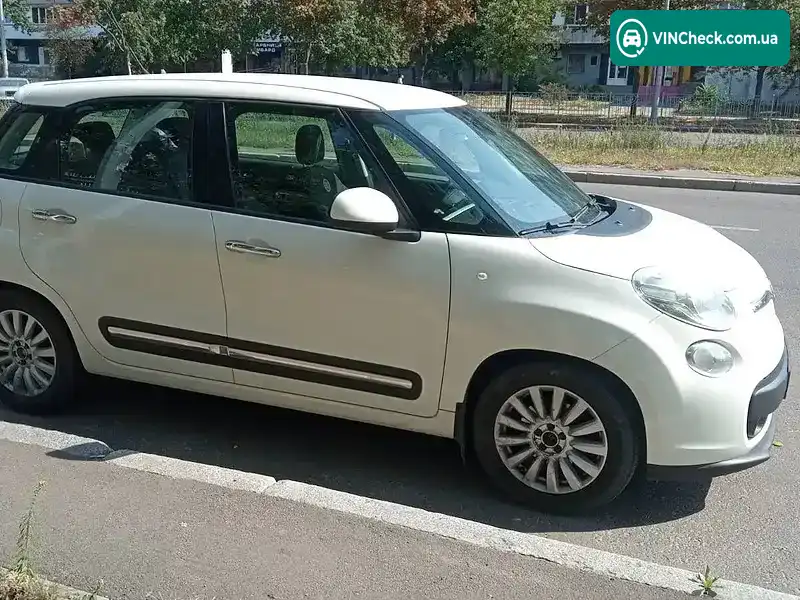 Fiat 500L 2016, фото з оголошення 2 з 13, VIN ZFA19900005316394