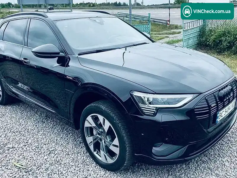 Audi e-tron 2019, фото з оголошення 1 з 21, VIN WAUZZZGEXLB015758