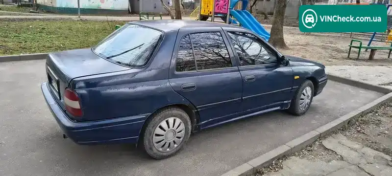 Nissan Sunny 1992, фото з оголошення 1 з 5, VIN JN1BEAN14U0405184