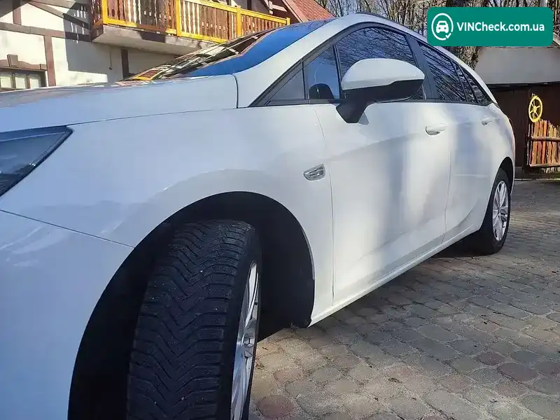Opel Astra 2019, фото з оголошення 2 з 20, VIN W0VBD8EN8K8057122
