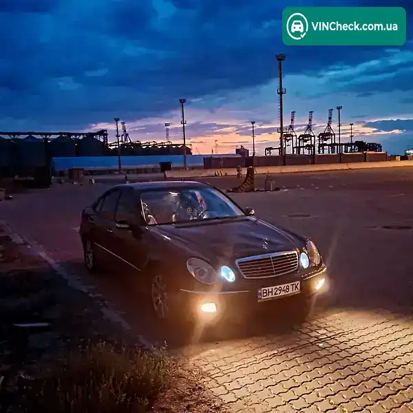 Mercedes-Benz E-Class 2005, фото з оголошення 2 з 21, VIN WDB2110261A788778