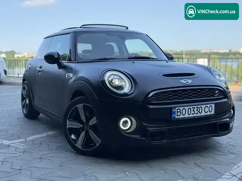 MINI Hatch 2017, фото з оголошення 2 з 21, VIN WMWXP7C36H2A46196