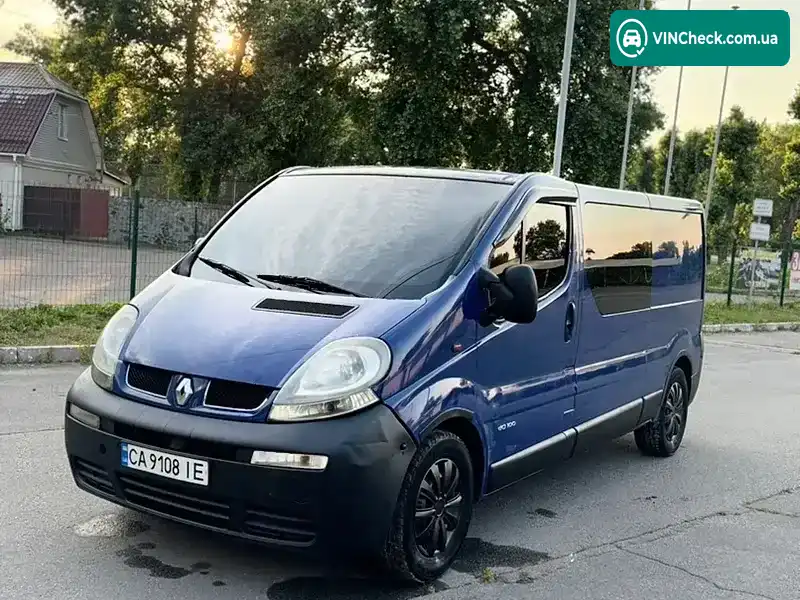 Renault Trafic 2004, фото з оголошення 2 з 17, VIN VF1FLBCB64V218852