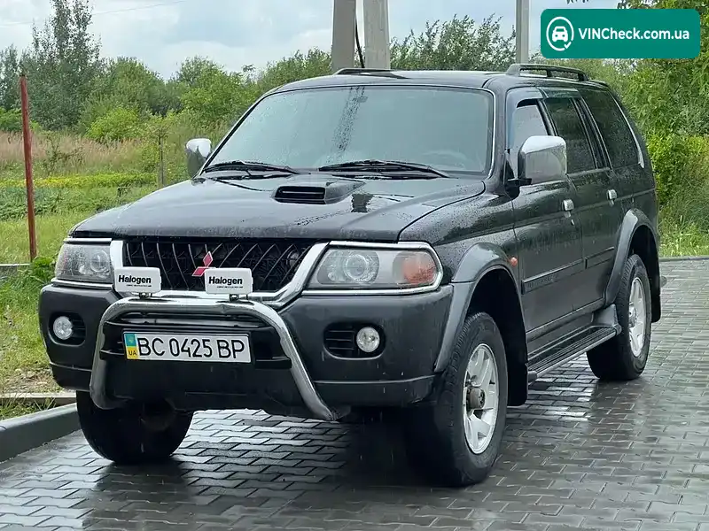 Mitsubishi Pajero 2003, фото з оголошення 2 з 9, VIN JMB0NK9404J001554