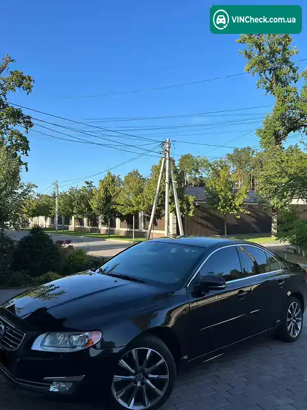 Volvo S80 2015, фото з оголошення, VIN YV1902MM1F1189965