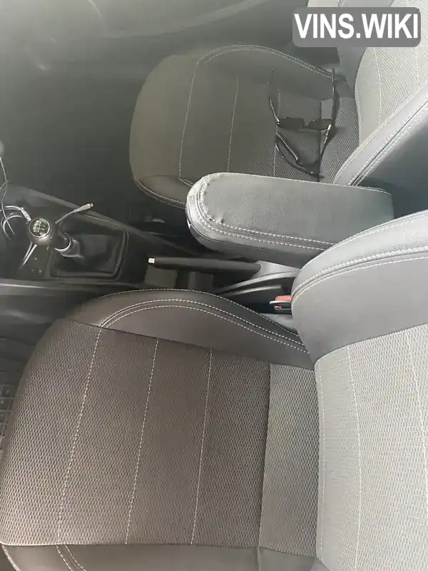 SEAT Ibiza 2012, фото з оголошення 2 з 10, VIN VSSZZZ6JZDR065248