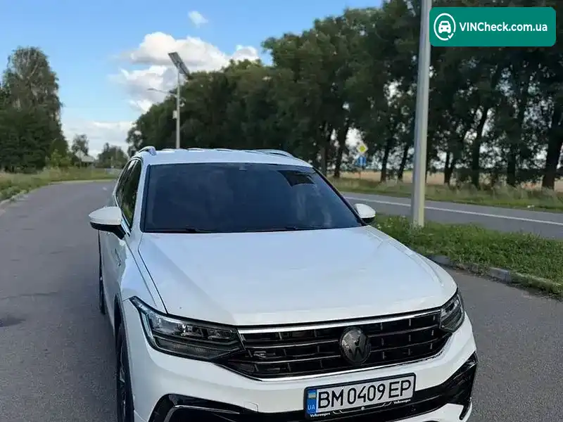 Volkswagen Tiguan 2022, фото з оголошення 1 з 18, VIN 3VV3B7AX8NM095148