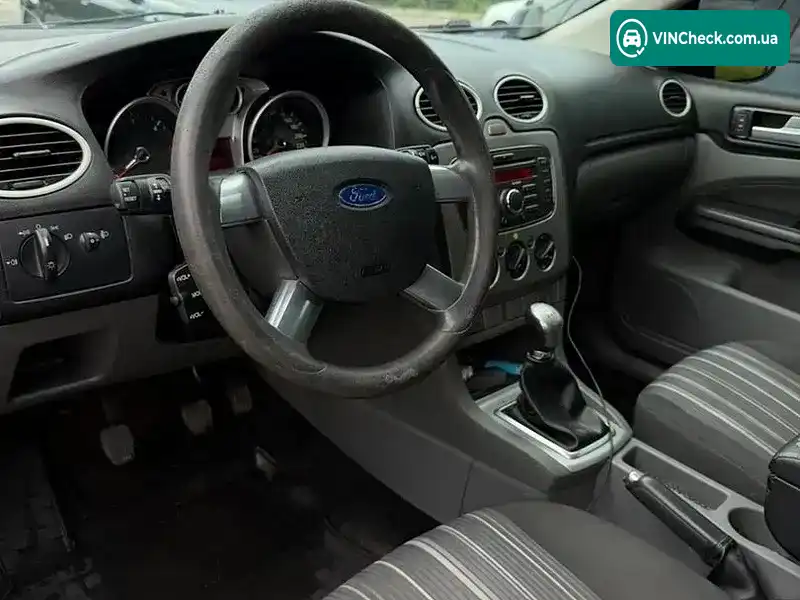 Ford Focus 2010, фото з оголошення 2 з 12, VIN WF0SXXGCDSAG88720