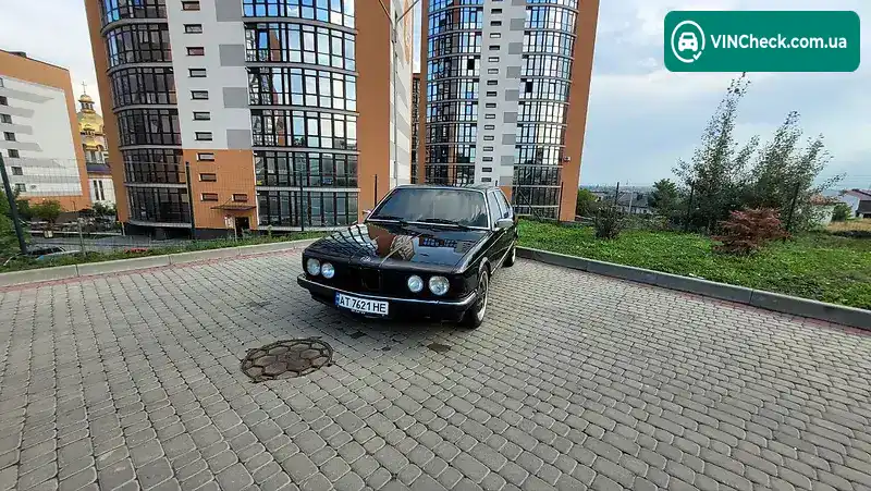 BMW 7 Series 1984, фото з оголошення 2 з 20, VIN WBAFE810709414295